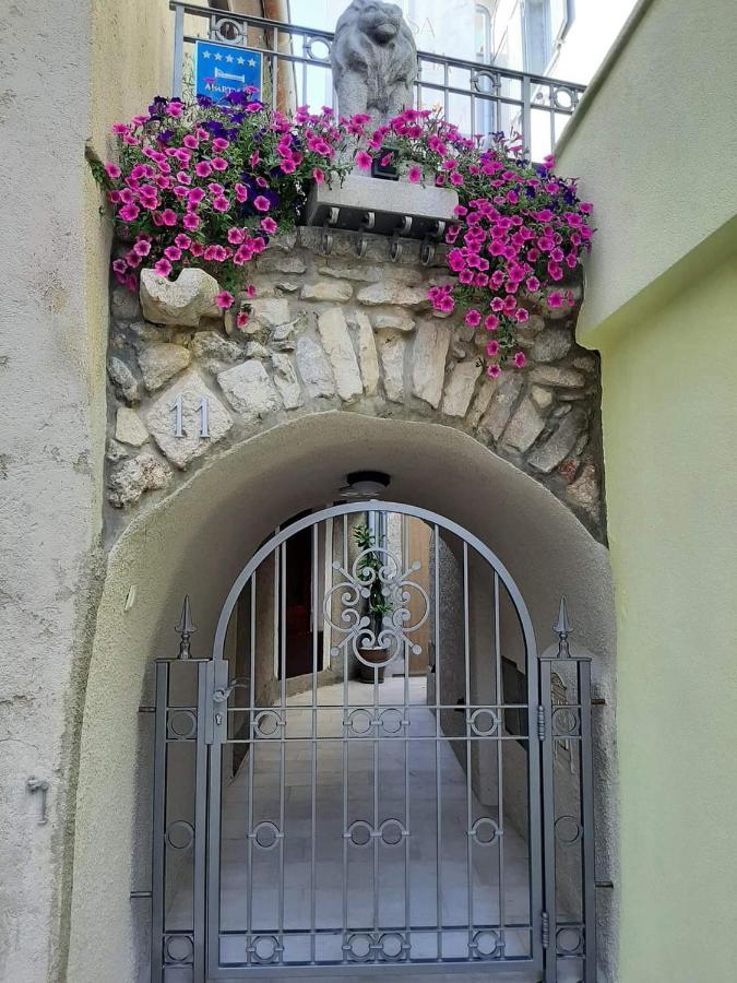 דירות קרק Casa Aurelia - Mali Tone מראה חיצוני תמונה